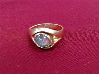Synthetic Opal Gent's Stone Ring 14K Yellow Gold 10.42g
